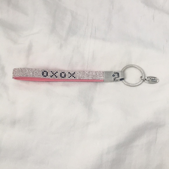 Las Vegas Xoxo Key Chain - Picture 1 of 5